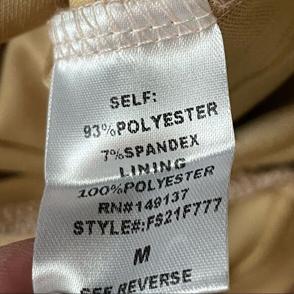 NWT Fiestar Nude Bodycon Mini Dress with CrissCross Straps in Front Size Medium - Picture 9 of 11